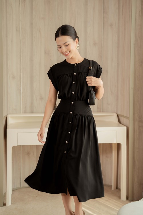 Sixdo Black Midi Silk Dress